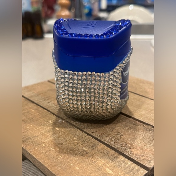 Blue Healing Jelly with Silver Accents - Picture 2 of 5